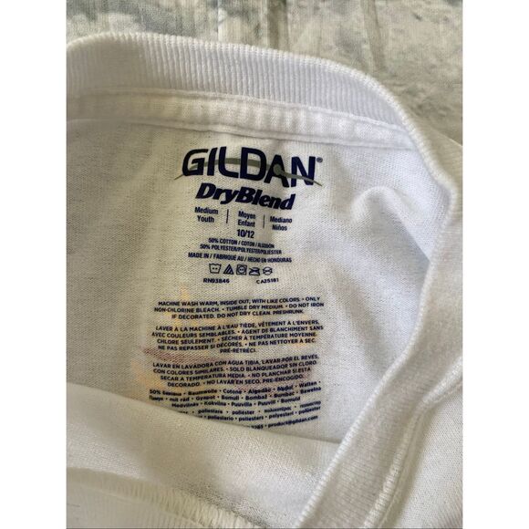 Gildan youth S/M short sleeve graphic print Crewneck t-shirt bundle of 4 - Picture 5 of 13